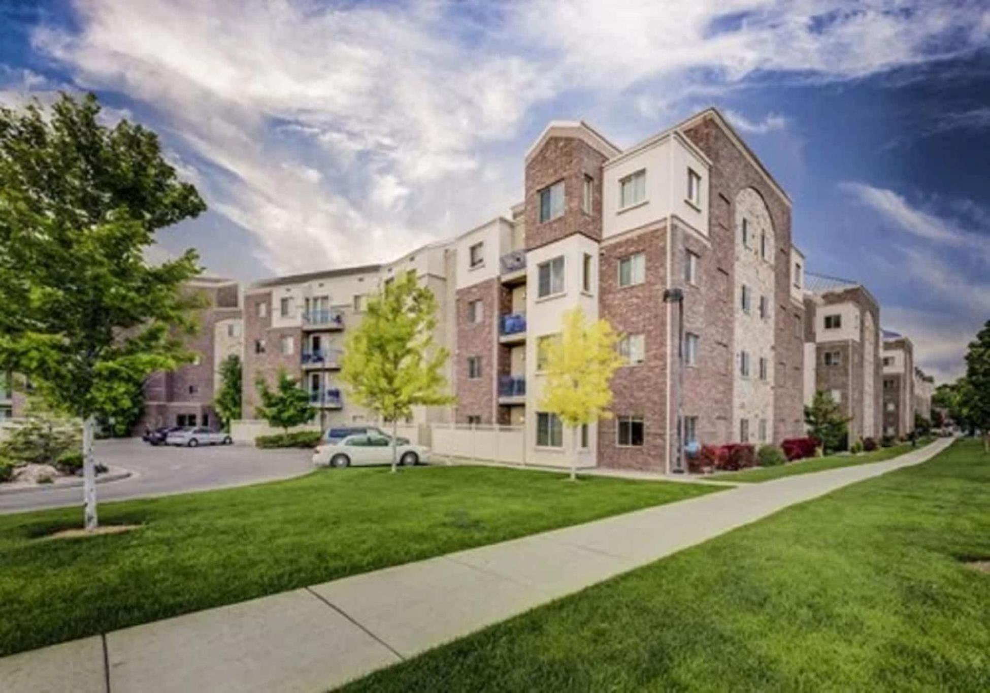 Deluxe Downtown Condo Close To Everything! Salt Lake City Exteriör bild
